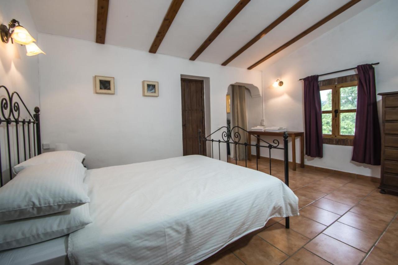La Finca Blanca Алора Екстериор снимка