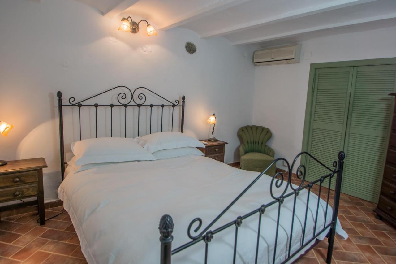 La Finca Blanca Алора Екстериор снимка