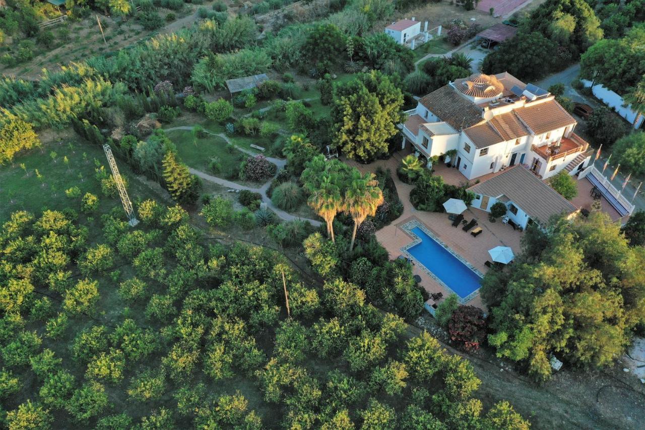 La Finca Blanca Алора Екстериор снимка