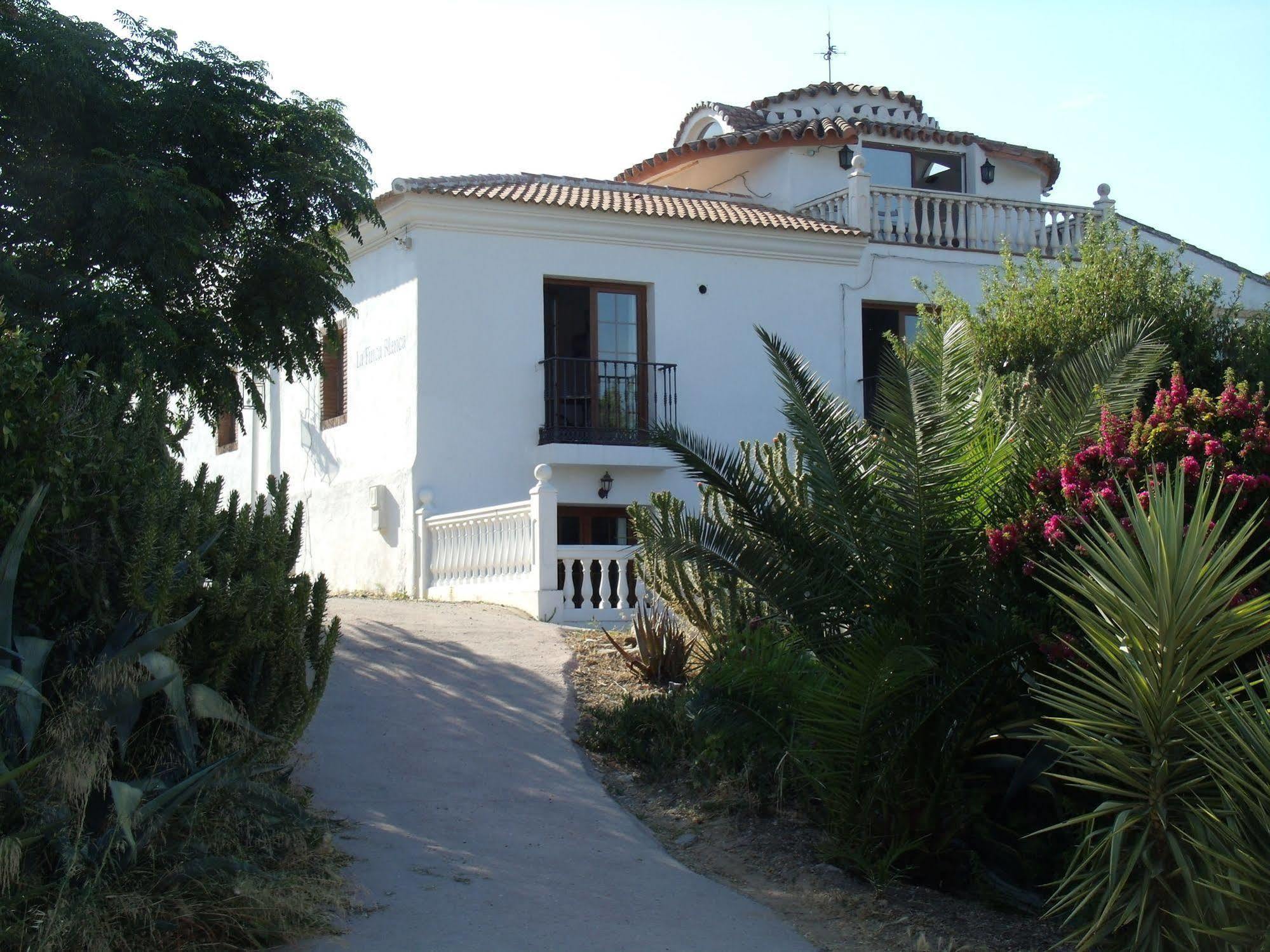 La Finca Blanca Алора Екстериор снимка