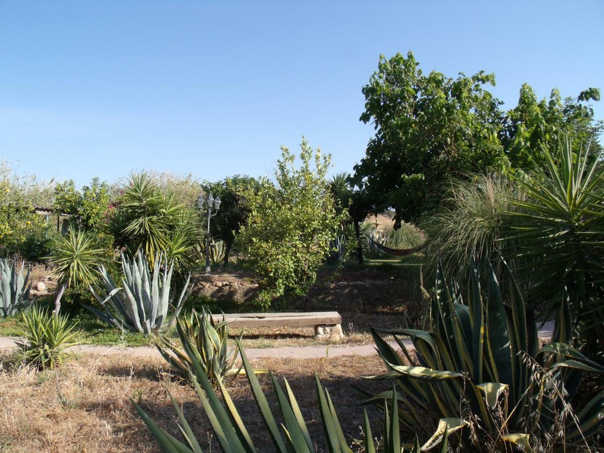 La Finca Blanca Алора Екстериор снимка